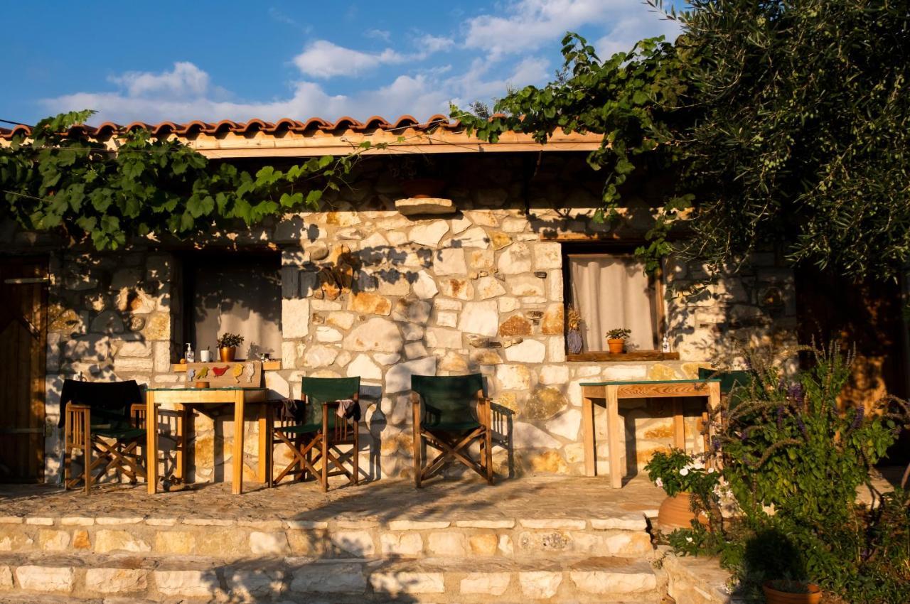 Filoxenia - The Place Of Experience Himare Exterior photo