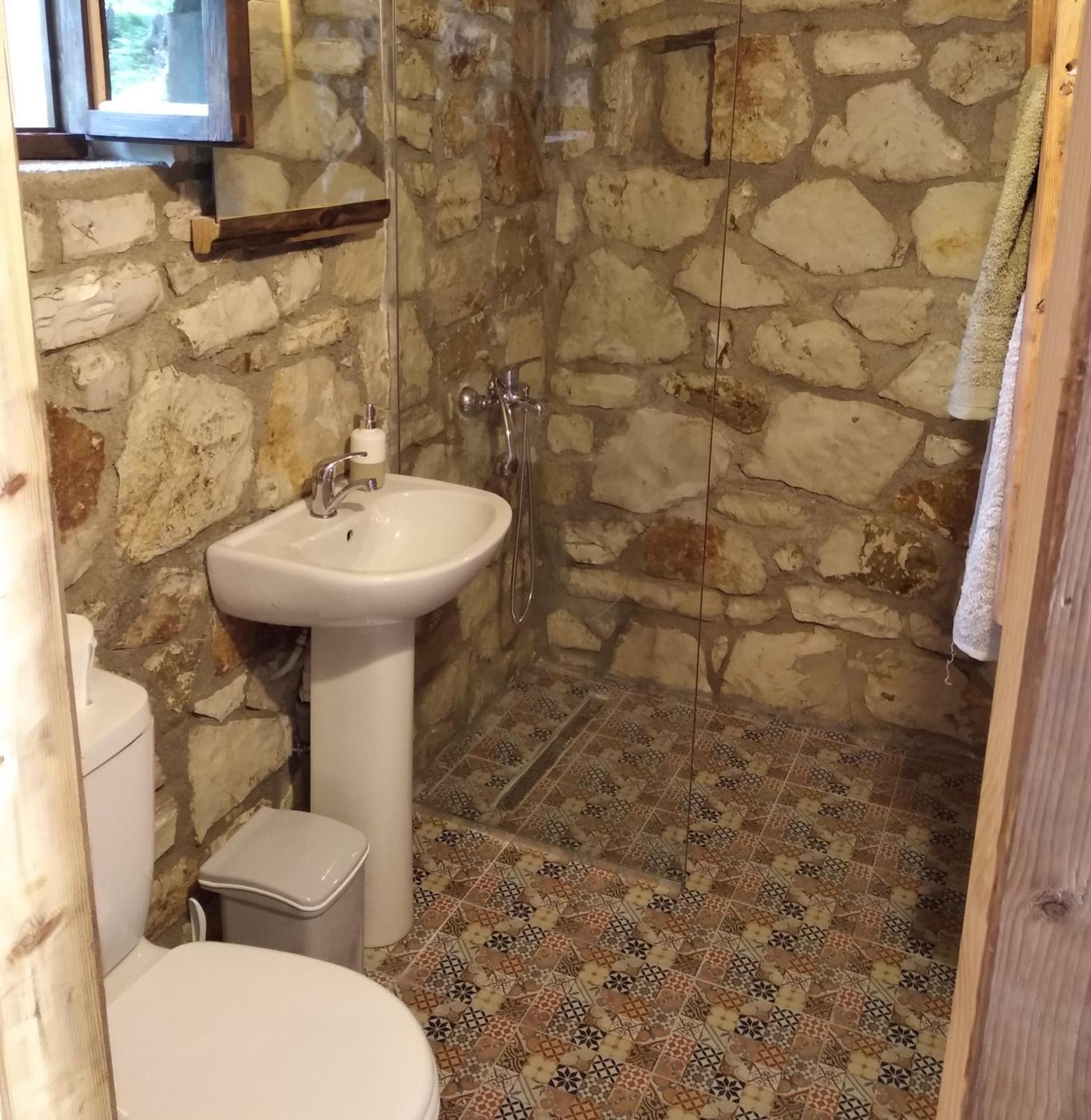 Filoxenia - The Place Of Experience Himare Exterior photo